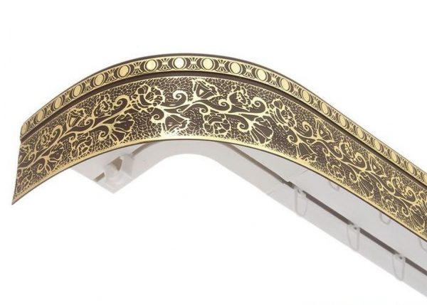 КАРНИЗ ПОТОЛОЧНЫЙ УЛЬТРАКОМПАКТ КРУЖЕВО ЗОЛОТО/ШОКОЛАД 3-Х РЯД. 350СМ***