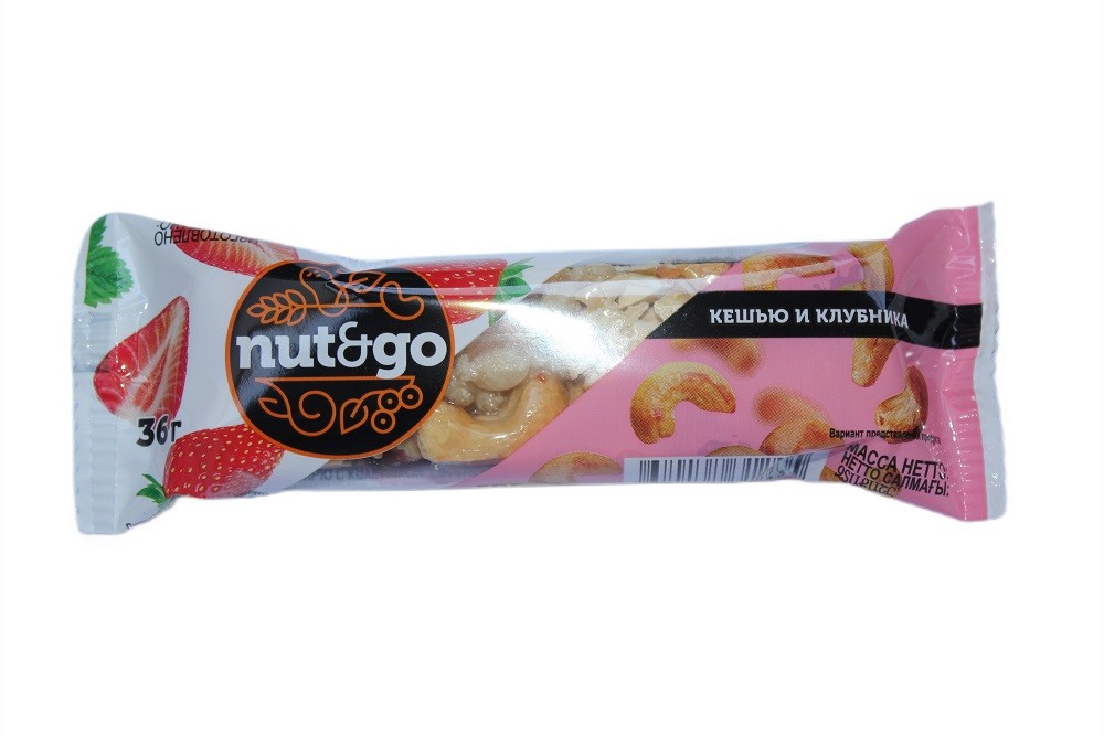 Батончик NAT&GO с кешью и клубникой